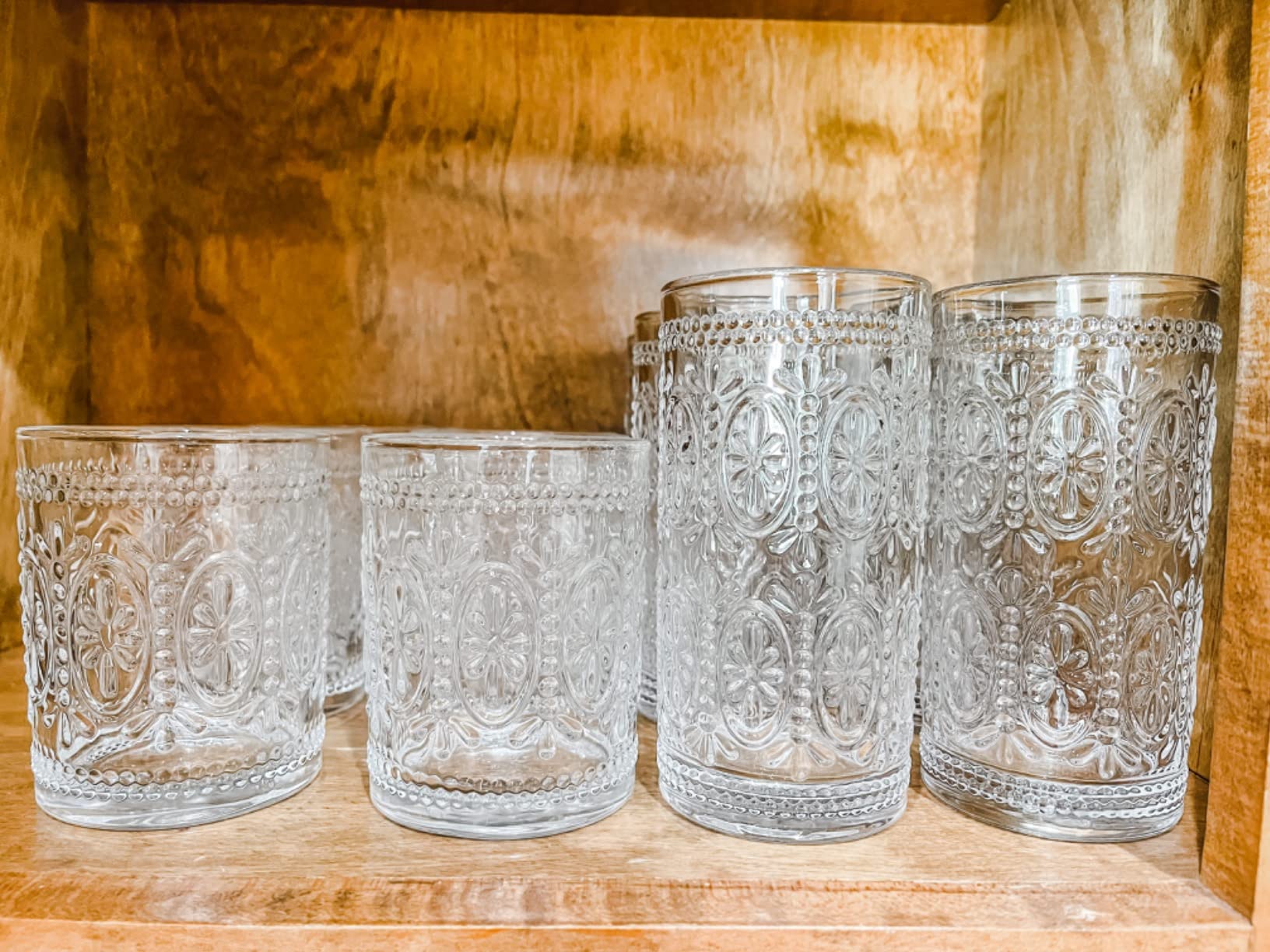 elegant-glass-tumblers